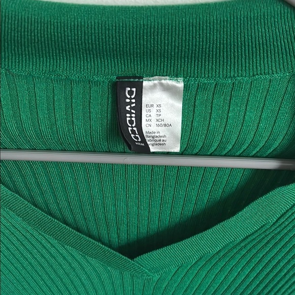 H&M Green Ribbed Crop Top - Picture 2 of 4